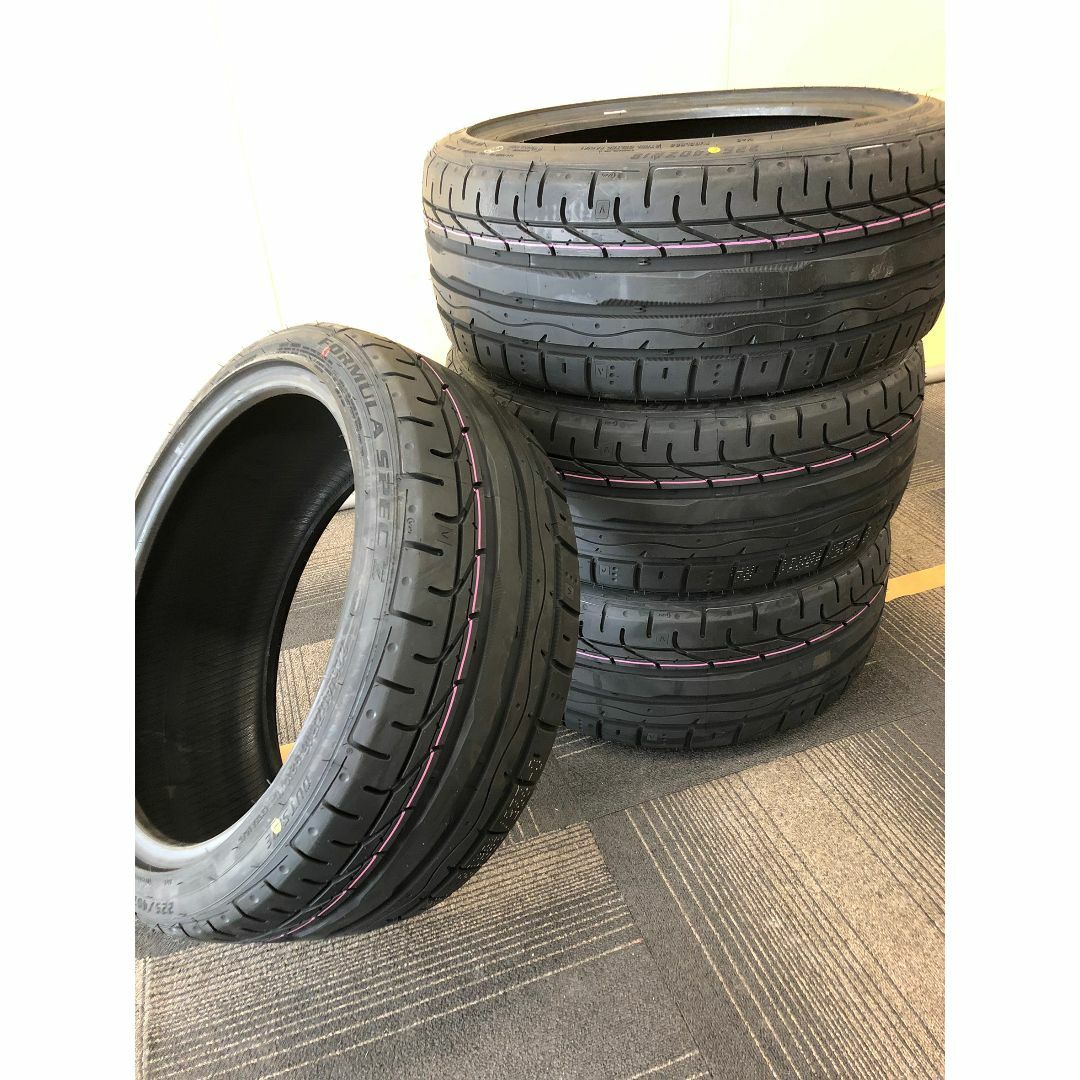 245/45R19 新品未使用 タイヤ 4本セット 送料無料!19インチ
