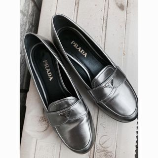 【極美品】PRADA プラダ ローファー 24㎝ 定価150000円 正規品