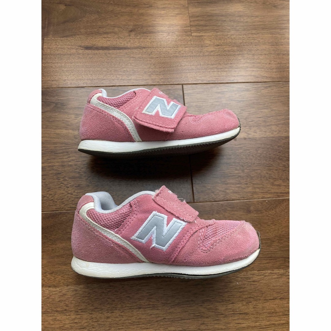 New Balance(ニューバランス)のニューバランス　ピンク　15cm キッズ/ベビー/マタニティのキッズ靴/シューズ(15cm~)(スニーカー)の商品写真