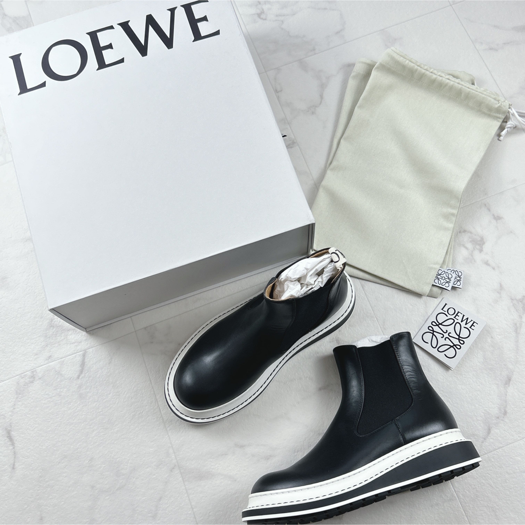 LOEWE(ロエベ)の新品  LOEWE ロエベ ブーツ 37 サイドゴアブーツ チェルシーブーツ 黒 レディースの靴/シューズ(ブーツ)の商品写真