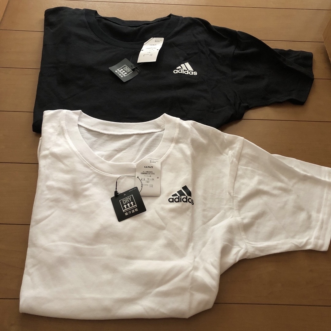 新品未使用✨adidas 白・黒　半袖Tシャツ　160.170㎝ | フリマアプリ ラクマ