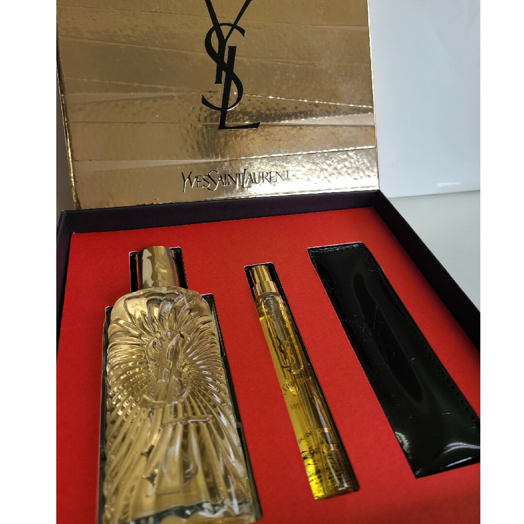 Yves Saint Laurent(イヴサンローラン)の新品未使用イヴ・サンローラン　サハリエンヌ　コフレセット コスメ/美容の香水(香水(男性用))の商品写真