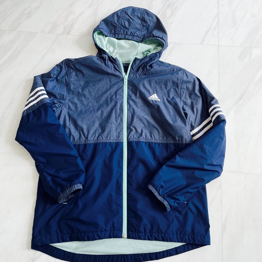 adidas GAP パーカー　ナイロンジャンパー　パジャマ　裏起毛　160㎝