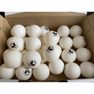 バタフライ(BUTTERFLY)のバタフライ　トレーニングボール40+ 未使用品31球(卓球)