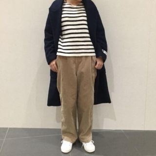 ニコアンド(niko and...)のコーデュロイ ルーズパンツ ワイドパンツ ベージュ(カジュアルパンツ)