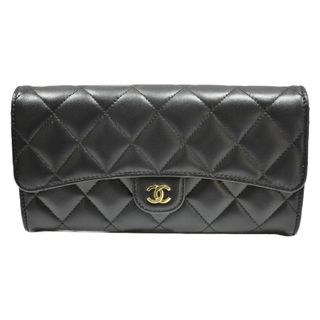 シャネル(CHANEL)の【中古品】CHANEL
クラシックロングフラップウォレット AP0241 ブラック レザー 長財布　シンプル　レディース　おしゃれ　上品　ギフト　プレゼント包装可【中古】松山久万ノ台店(財布)