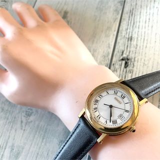 動作OK】GUCCI グッチ 7200M 腕時計 ゴールド メンズ-
