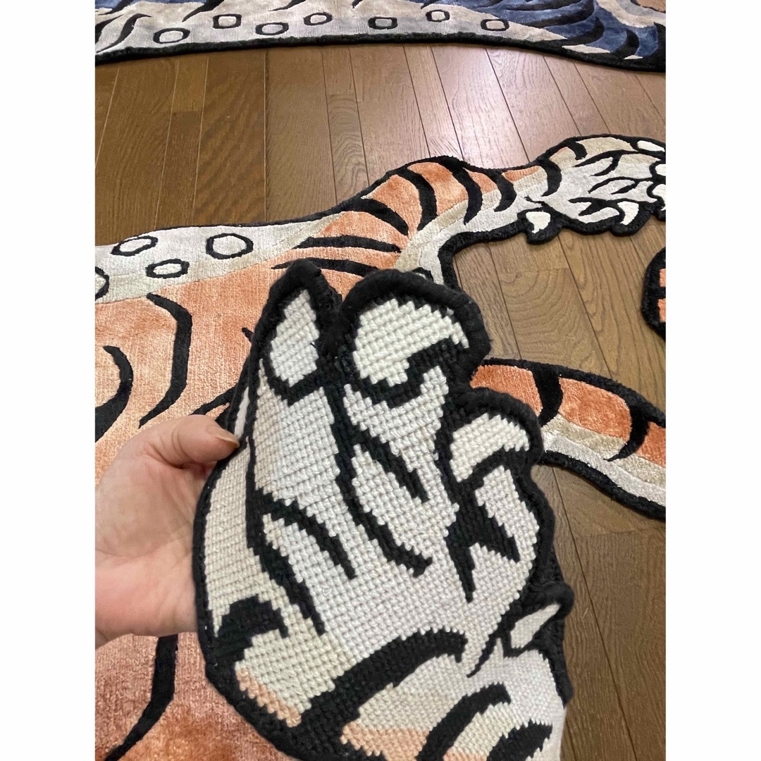 即納-96時間限定 新品 本物 シルク チベタンタイガー チベット絨毯