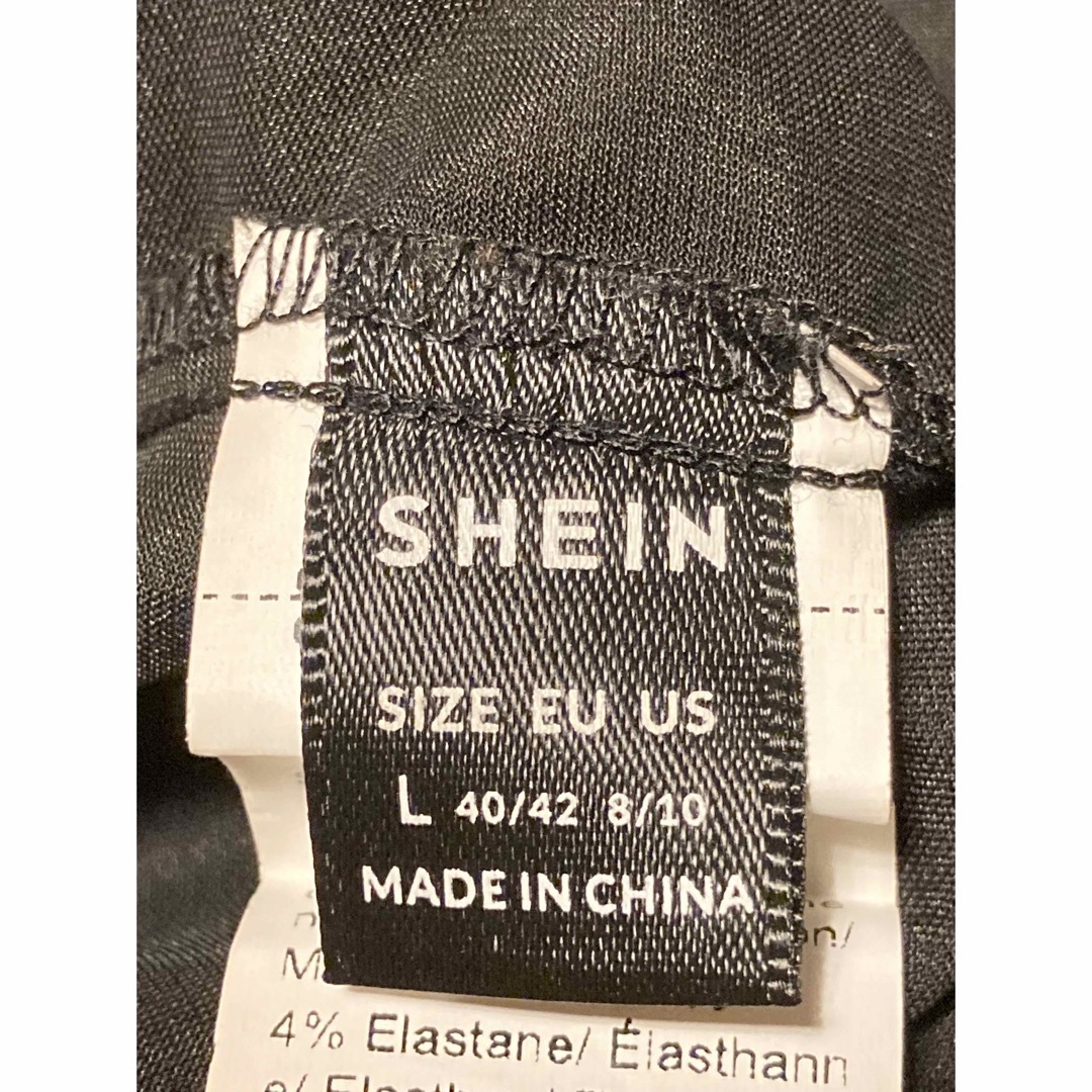 SHEIN サテンサロペット　Lサイズ レディースのパンツ(サロペット/オーバーオール)の商品写真