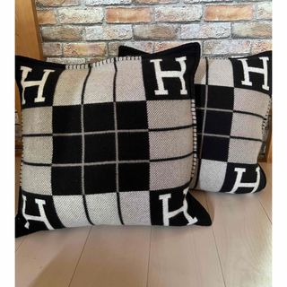 Hermes - 【エルメス】クッション 2点セット ブラック L 50 x H 50 cm