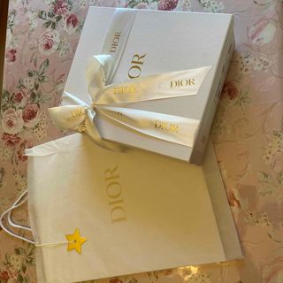 ディオール(Dior)のDior シューズBOX🩷ラッピング🩷巾着２枚シューズケース🩷スターチャーム付き(サンダル)