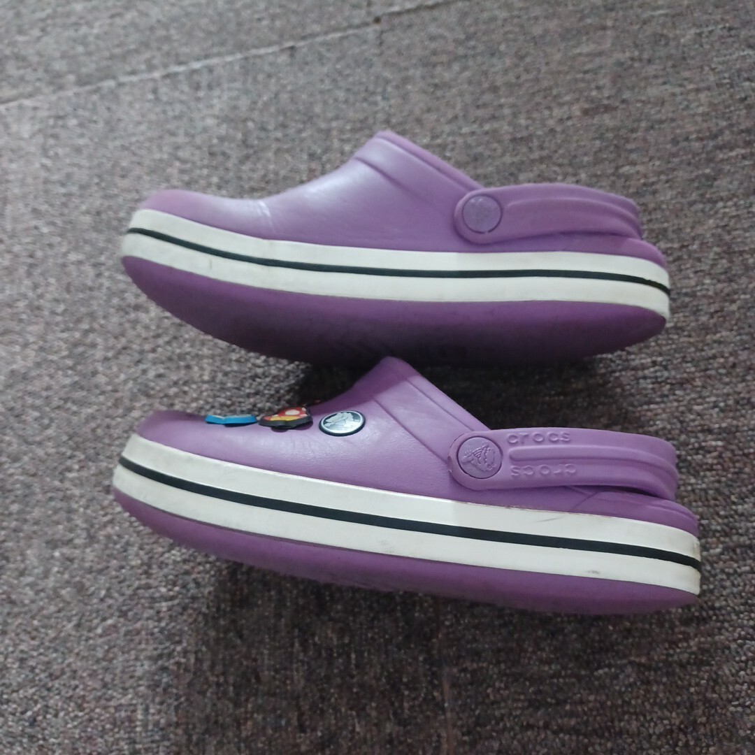 crocs(クロックス)のクロックス　J1　19cm キッズ/ベビー/マタニティのベビー靴/シューズ(~14cm)(サンダル)の商品写真