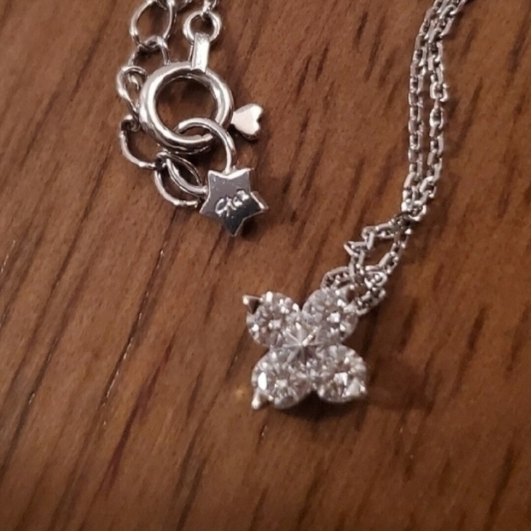 スタージュエリー ブライテストスター 0.25ct ネックレスのみです