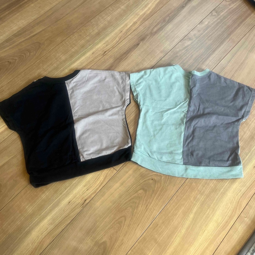 GU(ジーユー)のGU  Tシャツ　2枚組　色違い　90センチ キッズ/ベビー/マタニティのキッズ服男の子用(90cm~)(Tシャツ/カットソー)の商品写真