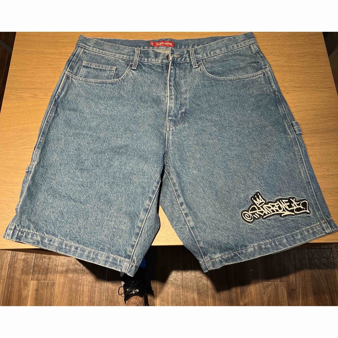 Supreme(シュプリーム)のSupreme Handstyle Denim Painter Short  メンズのパンツ(デニム/ジーンズ)の商品写真