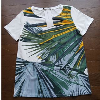 マックスマーラ(Max Mara)のマックスマーラータグ付き新品未使用品のTシャツ👕(Tシャツ(半袖/袖なし))