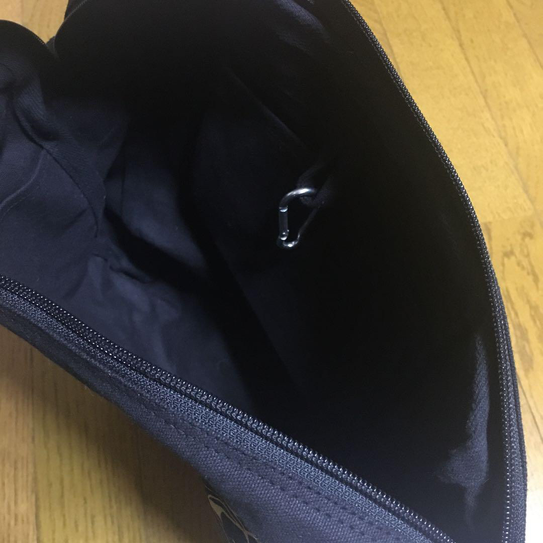 ホールフーズ　バッグ　黒 レディースのバッグ(エコバッグ)の商品写真