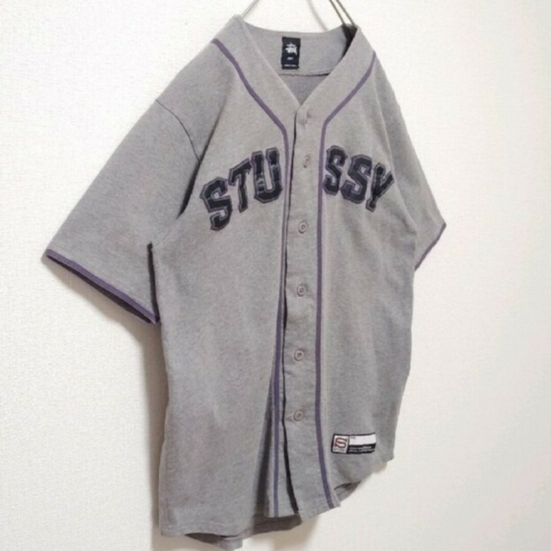 STUSSY(ステューシー)の即完売モデル　ステューシー　フロント　ロゴ　ベースボール　シャツ メンズのトップス(シャツ)の商品写真