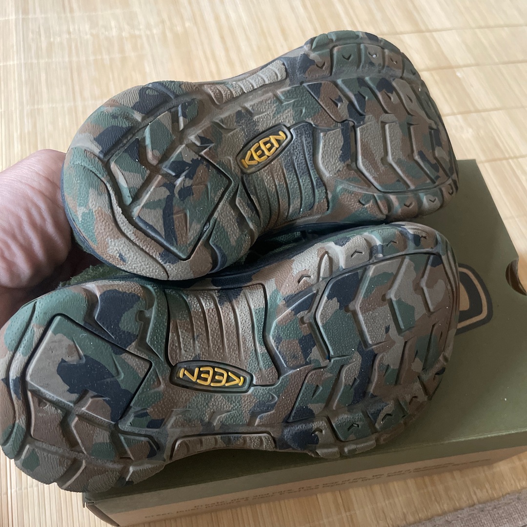 KEEN(キーン)のKEEN  サンダル　キッズ 19.5 キッズ/ベビー/マタニティのキッズ靴/シューズ(15cm~)(サンダル)の商品写真