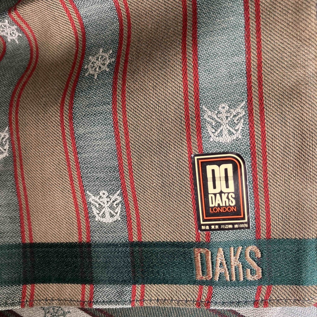 DAKS(ダックス)のDAKS♢メンズハンカチ⑤ メンズのファッション小物(ハンカチ/ポケットチーフ)の商品写真