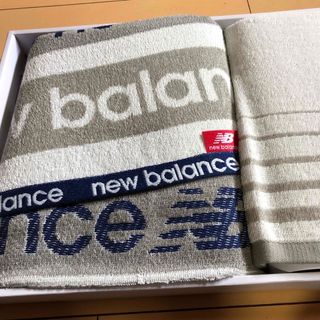 ニューバランス(New Balance)のニューバランスのバスタオルとハンドタオル(タオル)