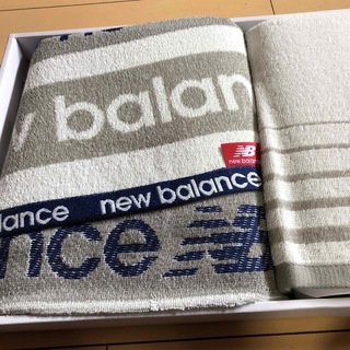 ニューバランス(New Balance)のニューバランスのバスタオルとハンドタオル(タオル)
