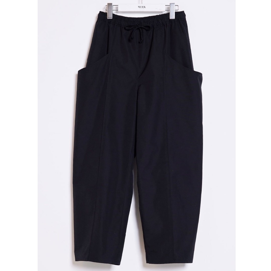 meer. BIG POCKET NYLON PANTS WHT 小売店の割引 レディース | bca.edu.gr