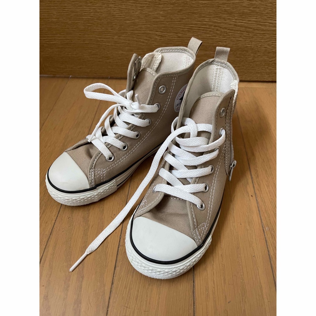 CONVERSE(コンバース)の本日26日削除 コンバース ハイカット キッズ/ベビー/マタニティのキッズ靴/シューズ(15cm~)(スニーカー)の商品写真