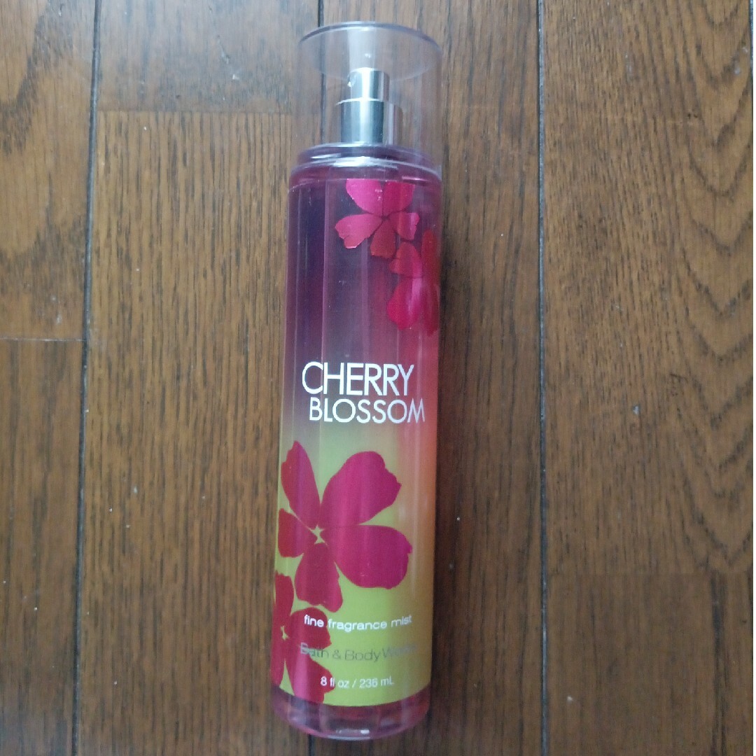 Bath & Body Works(バスアンドボディーワークス)の専用 コスメ/美容のボディケア(ボディローション/ミルク)の商品写真