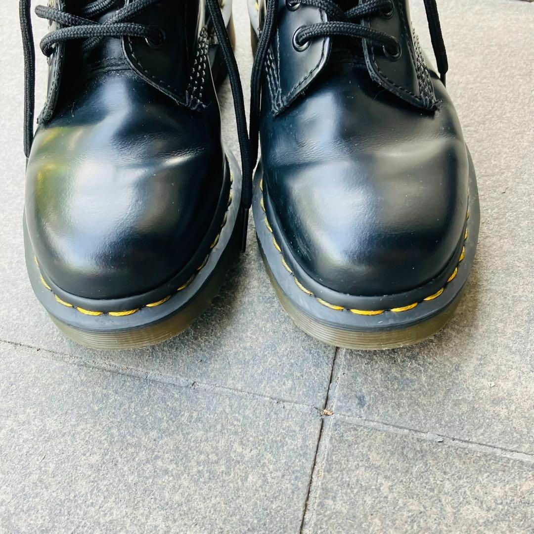 最前線の 【美品】Dr.Martensドクターマーチン 10ホール イエロー