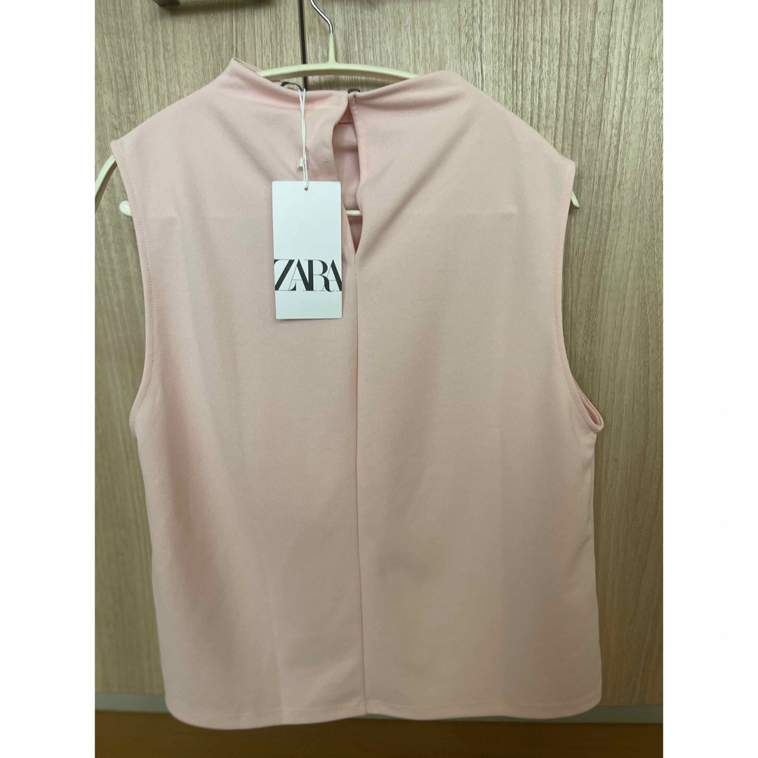 ZARA ノースリーブ　トップス　Mサイズ