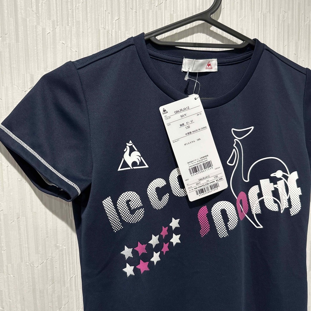 le coq sportif(ルコックスポルティフ)のコックスポルティフ トレーニングウェア半袖Tシャツネイビーキッズ130㎝ 新品 スポーツ/アウトドアのトレーニング/エクササイズ(トレーニング用品)の商品写真