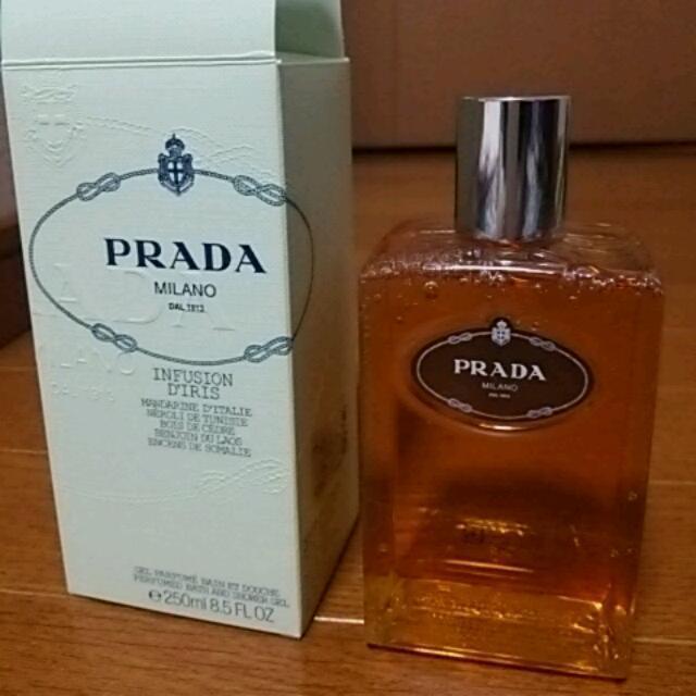 PRADA(プラダ)のプラダ シャワージェル★★ コスメ/美容のボディケア(その他)の商品写真