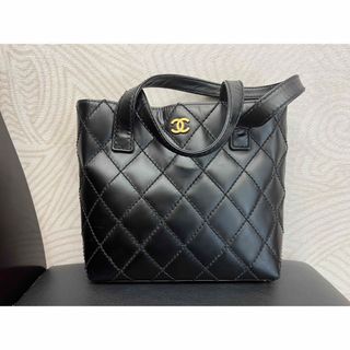 シャネル(CHANEL)の★シャネル★ワイルドステッチ★トートバッグ★ハンドバッグ★ココマーク★黒ゴールド(トートバッグ)