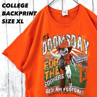 ゆるだぼオーバーサイズXL カレッジフットボールバックプリントTシャツ　オレンジ(Tシャツ/カットソー(半袖/袖なし))