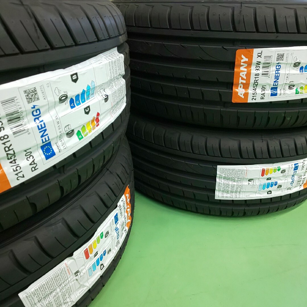 送料無料!BADX 18インチ×新品タイヤサイズ選択自由 215/45R18等