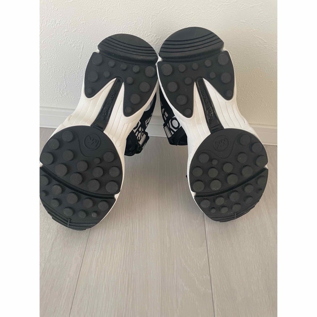 Michael Kors(マイケルコース)のMICHAELKORS  サンダル　スポサン レディースの靴/シューズ(サンダル)の商品写真