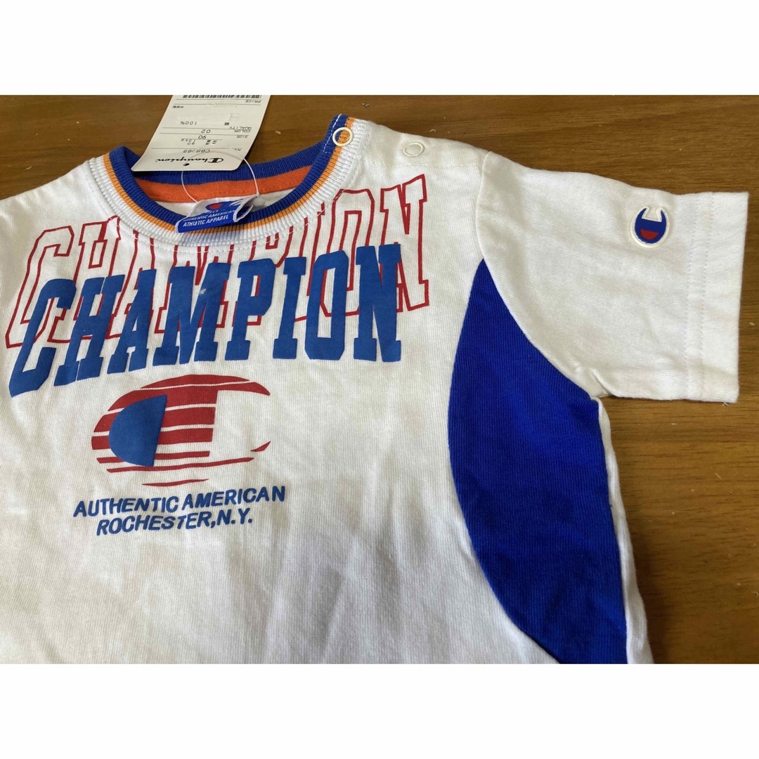 Champion(チャンピオン)のチャンピオン 半袖Tシャツ 90cm キッズ/ベビー/マタニティのキッズ服男の子用(90cm~)(Tシャツ/カットソー)の商品写真