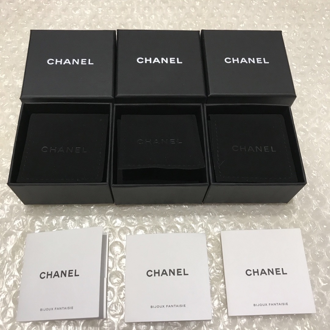 CHANEL ピアス空箱 - ショップ袋