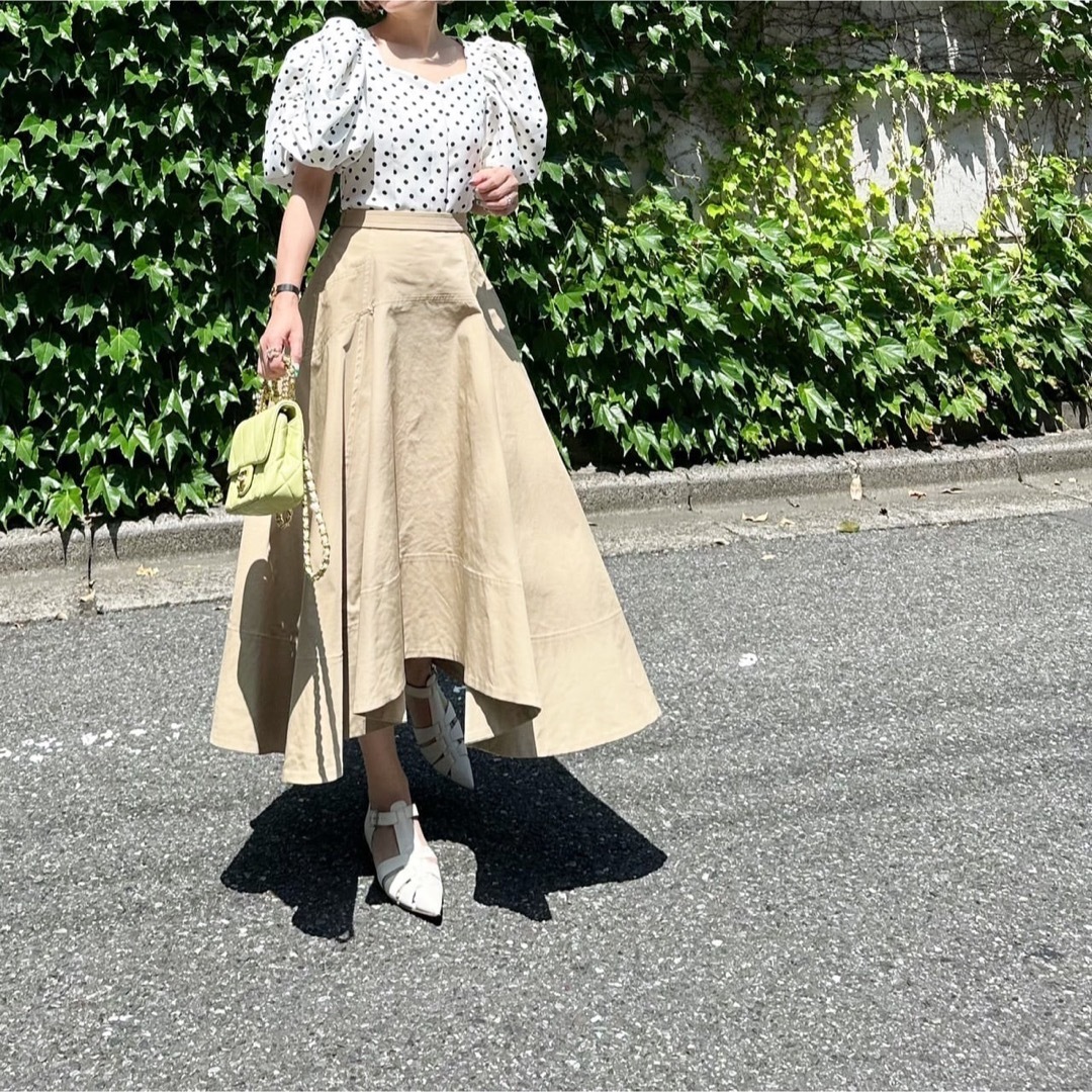 ふるさと納税 cygne 新品未使用 バルーンギャザーブラウス sarah