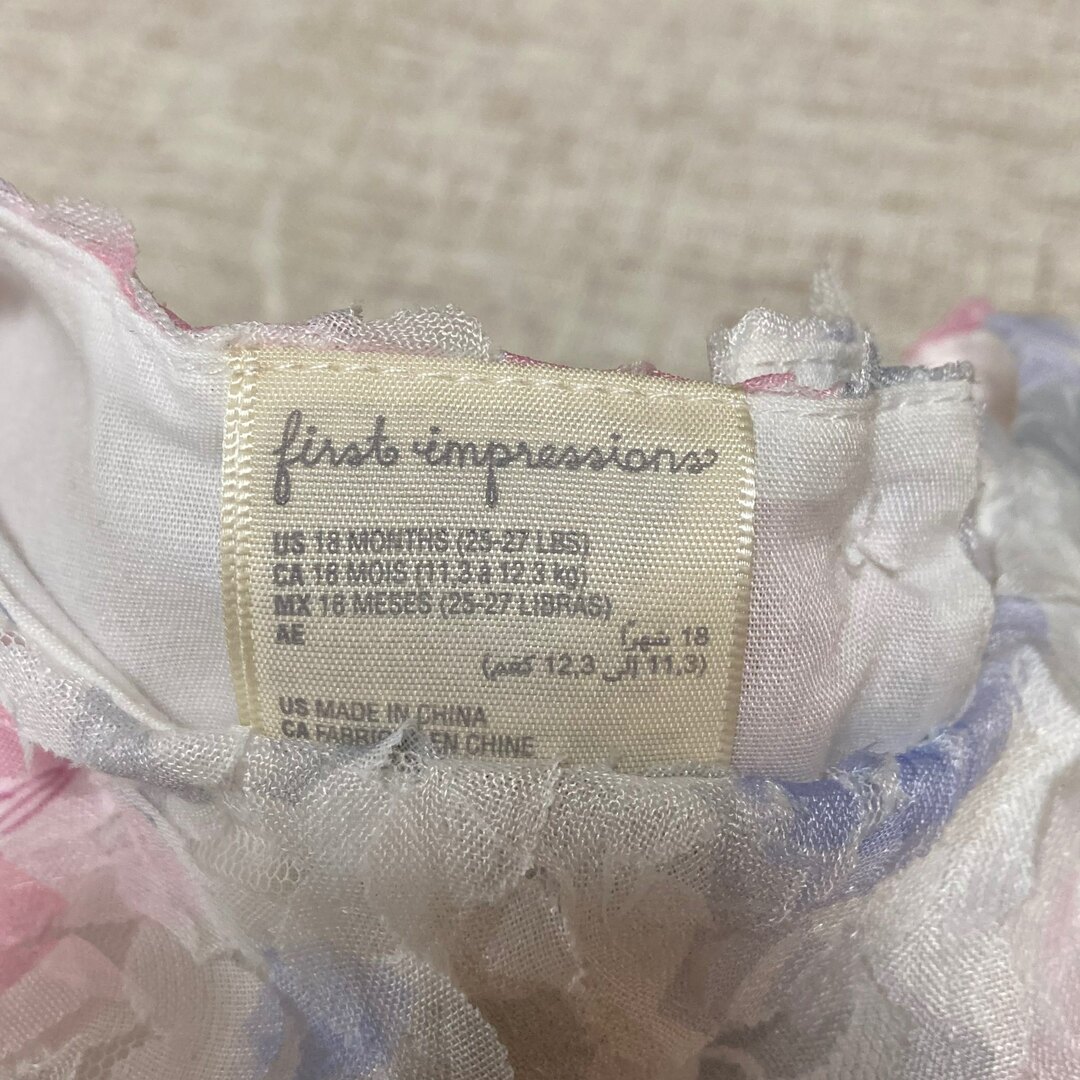 FIRST IMPRESSIONS(ファーストインプレッション)のワンピース　ドレス　90 キッズ/ベビー/マタニティのキッズ服女の子用(90cm~)(ワンピース)の商品写真