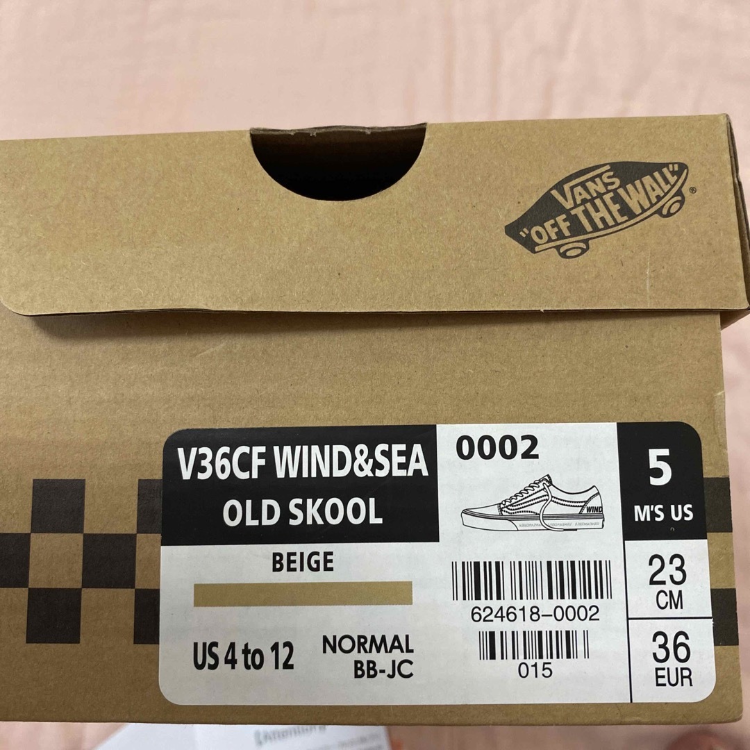 WIND AND SEA(ウィンダンシー)のWIND AND SEA VANS オールドスクール　ベージュ23cmスウェード レディースの靴/シューズ(スニーカー)の商品写真