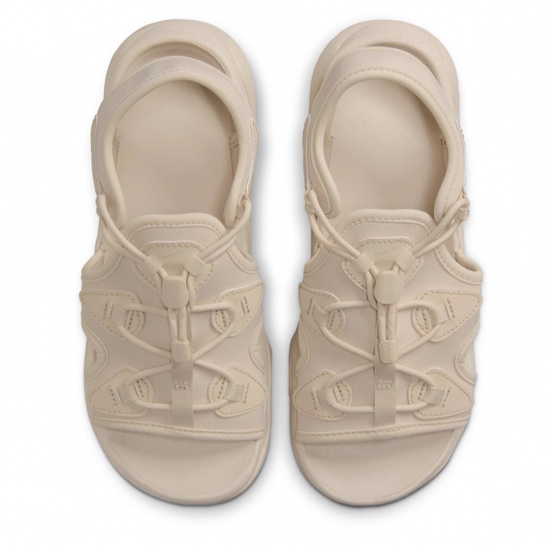 ナイキ NIKE エアマックスココ 新色サンドドリフト ライトベージュ 24cm レディースの靴/シューズ(サンダル)の商品写真