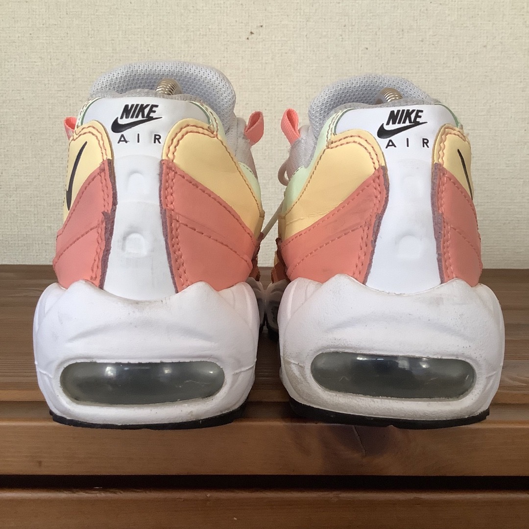 新品未使用　NIKE　AIR MAX95 ピンク　24㎝