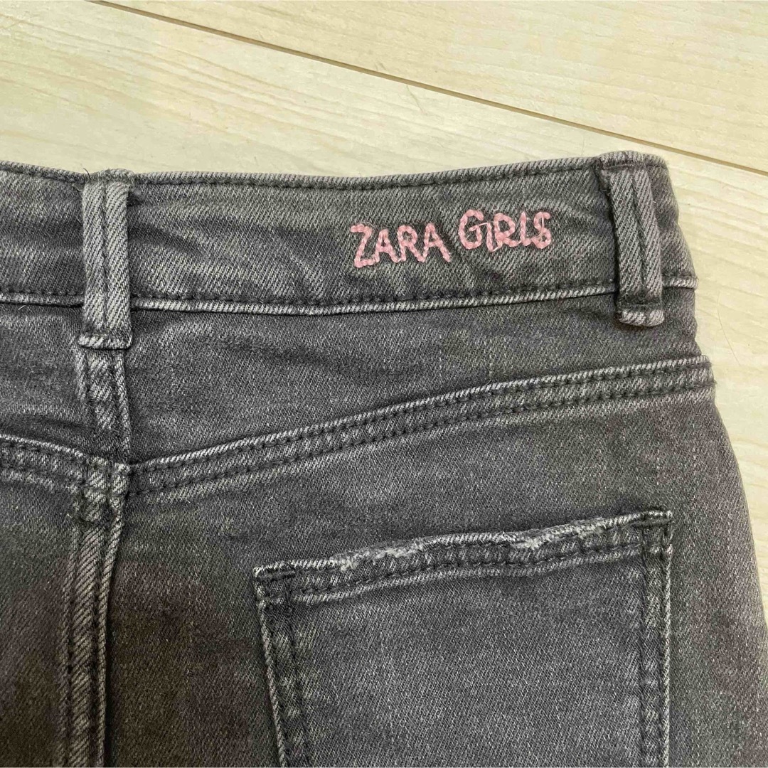 ZARA KIDS(ザラキッズ)のZARA セットアップ　上下セット　110 キッズ/ベビー/マタニティのキッズ服女の子用(90cm~)(Tシャツ/カットソー)の商品写真