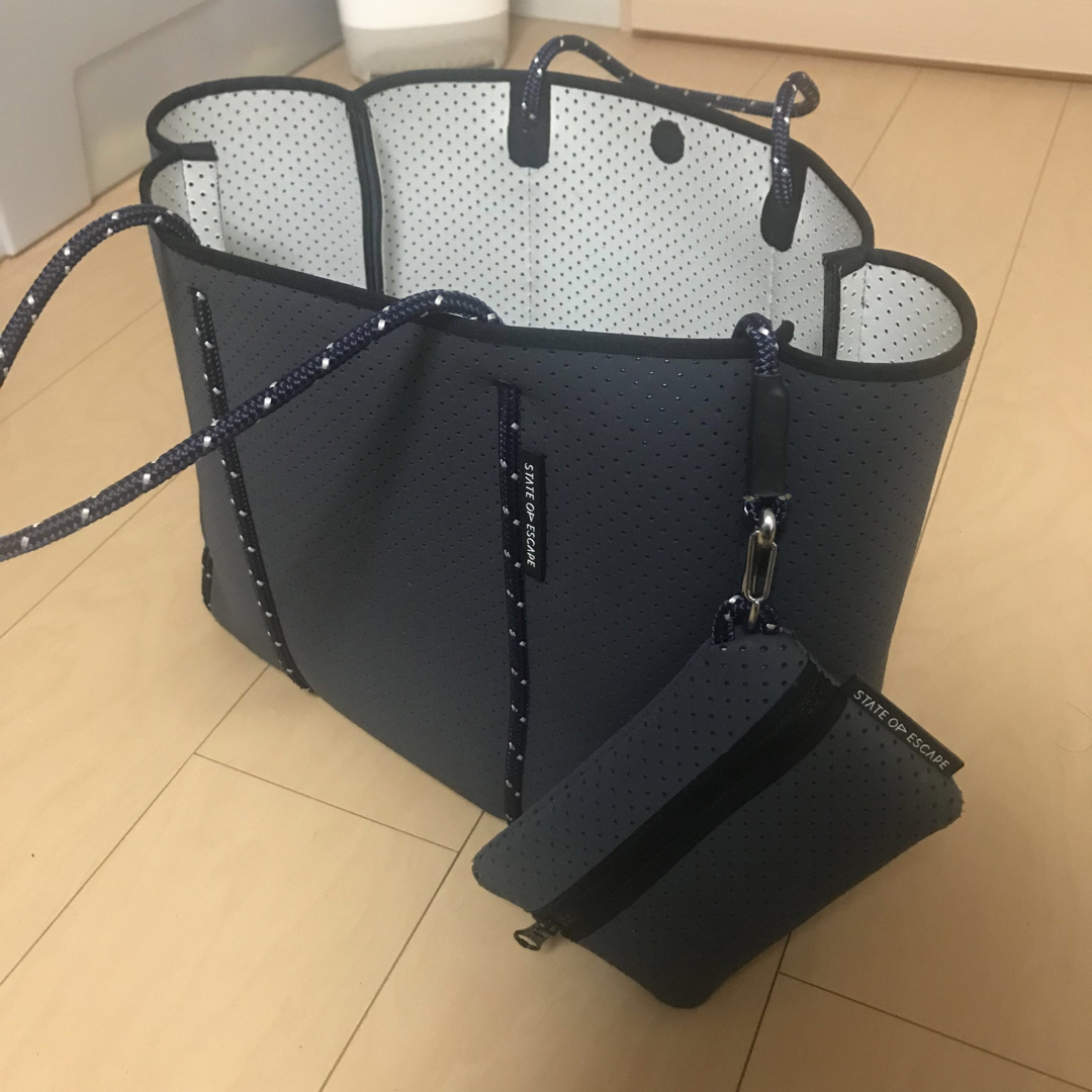 ステイトオブエスケープ ボンディング トートバッグ ポーチ付 ピンク ステイトオブエスケープ ボンディング トートバッグ ポーチ付 ピンク