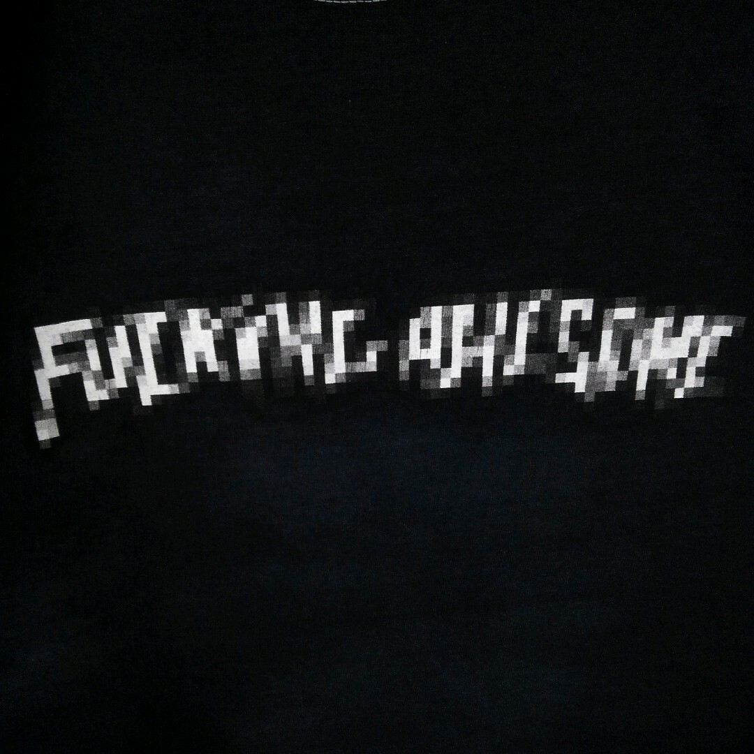 《FUCKING AWESOME(ファッキンオーサム)》モザイクロゴ　Tシャツ