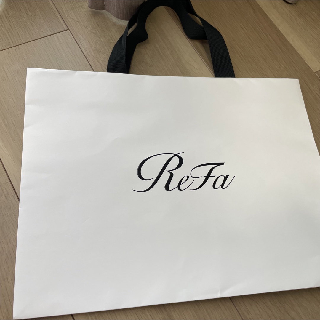 ReFa(リファ)のRefa♦︎リファ♦︎紙袋♦︎1枚 レディースのバッグ(ショップ袋)の商品写真