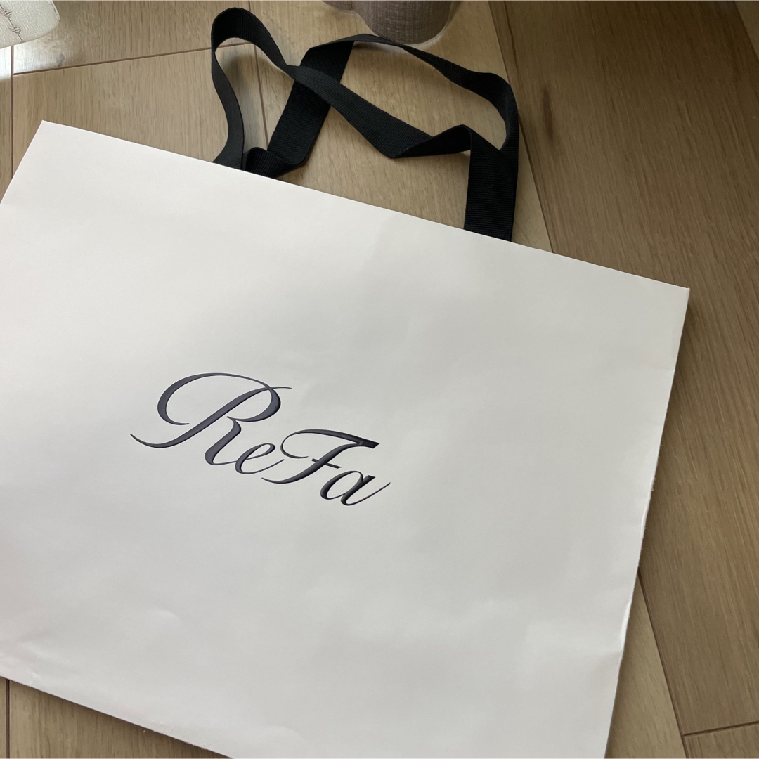 ReFa(リファ)のRefa♦︎リファ♦︎紙袋♦︎1枚 レディースのバッグ(ショップ袋)の商品写真