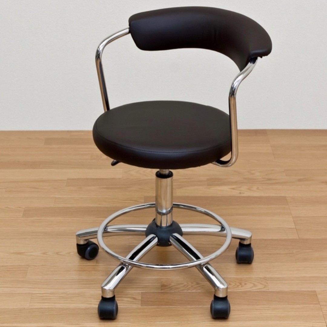 デザインチェア ブラウン インテリア/住まい/日用品の椅子/チェア(ダイニングチェア)の商品写真